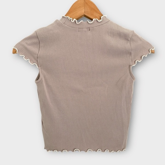 Aritzia Sunday Best Crowne Tee - Picture 4 of 7